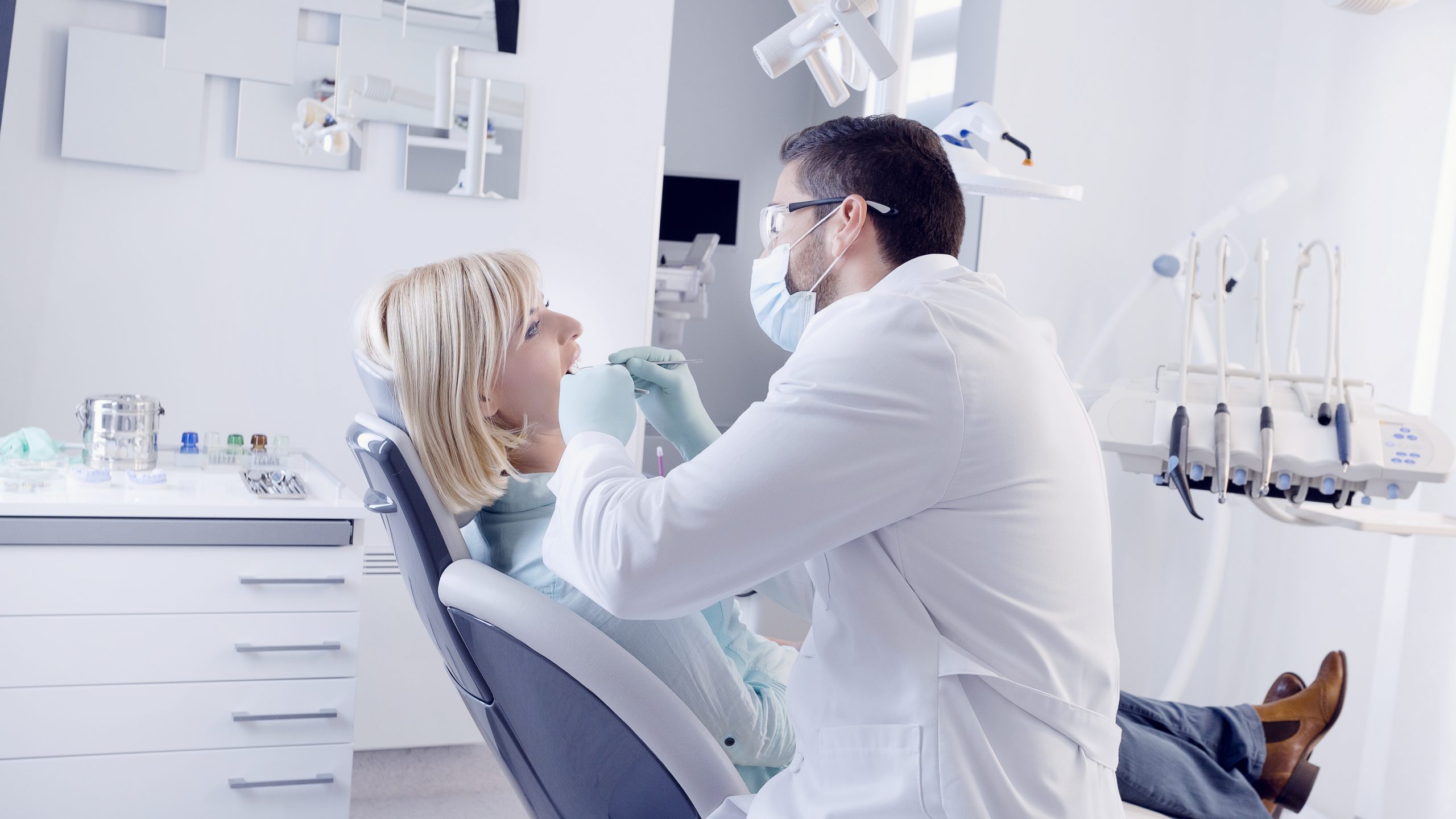 Dentist in Hazel Crest, IL